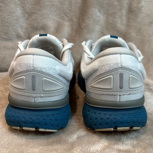 Brooks White and Blue Glycerin 18 Running Shoes - Mens 10.5 - Picture 7 of 8